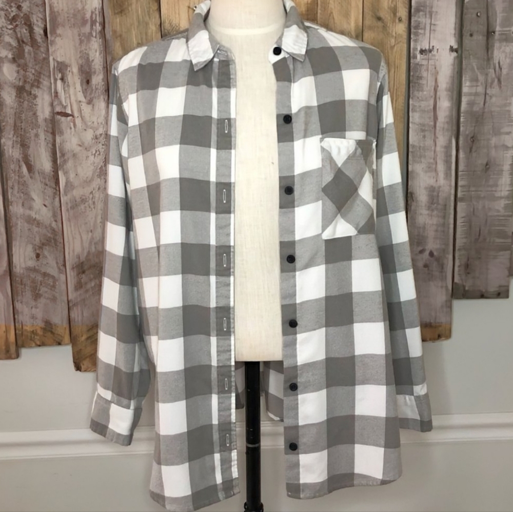 Abercrombie & Fitch Soft A & F Collection  Plaid Shirt Size Medium
